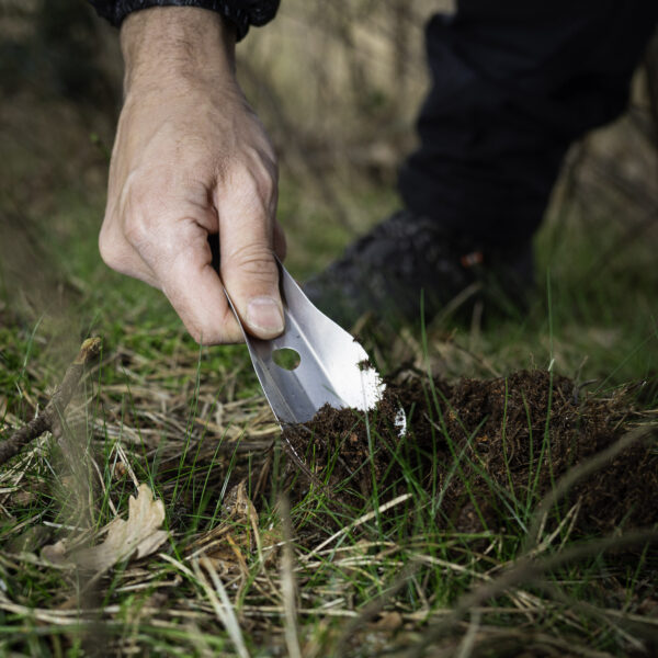 ultralight-outdoor-gear-1442-trowel-bogler Ben bogler trowel