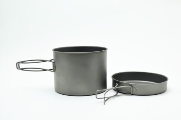 CKW-1300-03-new.jpg TOAKS - Titanium 1300ml Pot with Pan
