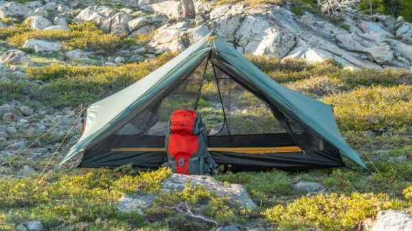 Tarptent_Dipole2Dw-16-1030x579-1.jpg Tarptent Dipole 2 DW - Mesh Inner - 2-Person Tent