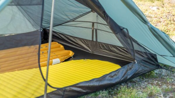 Tarptent_Dipole2Dw-2-1030x579-1.jpg Tarptent Dipole 2 DW - Mesh Inner - 2-Person Tent