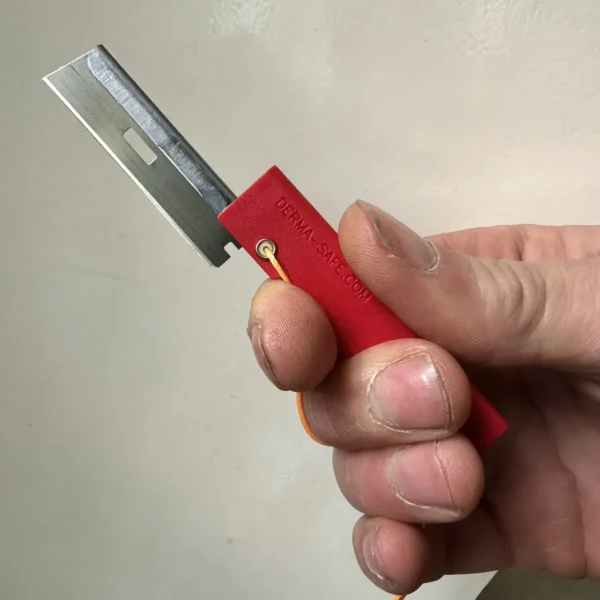 Derma-safe Folding Utility Razor - knife